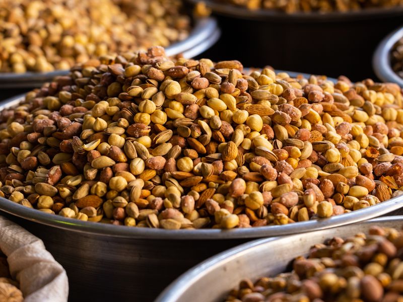 Spicy Roasted Nut Mix