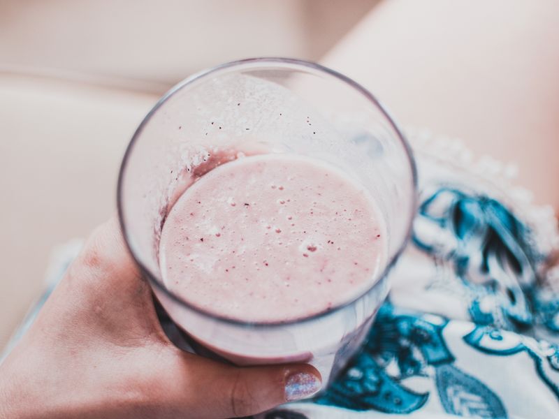 Berry Smoothie with Oats