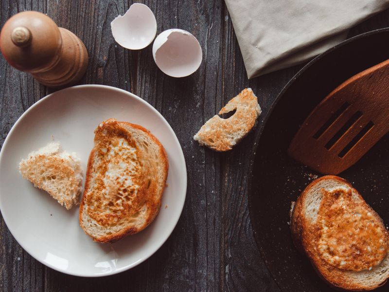 Eggs with Toast