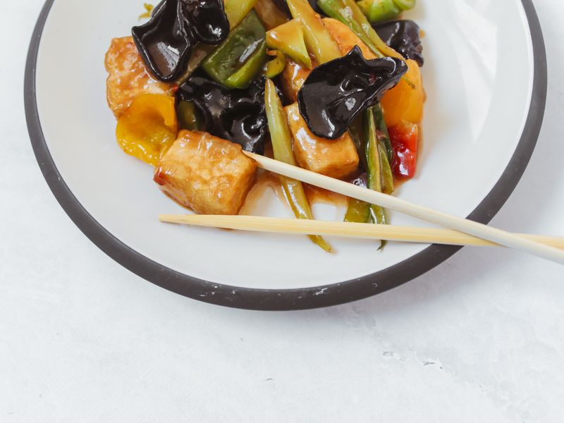 Tofu Stir-Fry with Peanut Sauce
